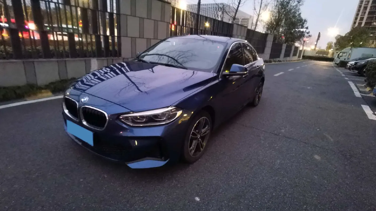 2022 BMW 1 Series 1.5T 140HP L3 7DCT,autocango,china used car exporter,china ev exporter,chinese used car exporter,chinese used ev exporter