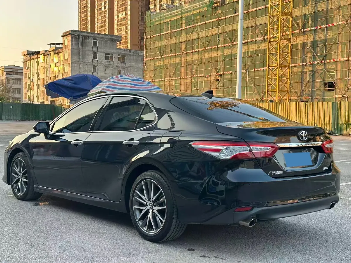 2021 Toyota Camry 2.5L 209HP L4 8AT,autocango,china used car exporter,china ev exporter,chinese used car exporter,chinese used ev exporter