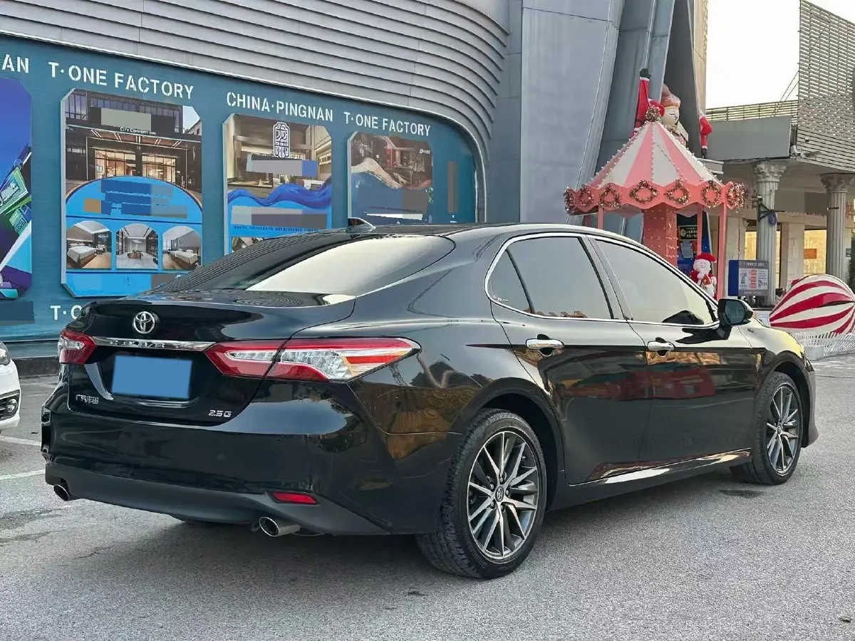 2021 Toyota Camry 2.5L 209HP L4 8AT,autocango,china used car exporter,china ev exporter,chinese used car exporter,chinese used ev exporter