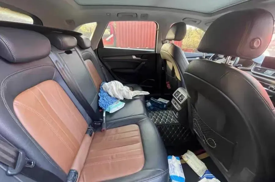 2020 Audi Q5L 2.0T 252HP L4 7DCT,autocango,china used car exporter,china ev exporter,chinese used car exporter,chinese used ev exporter