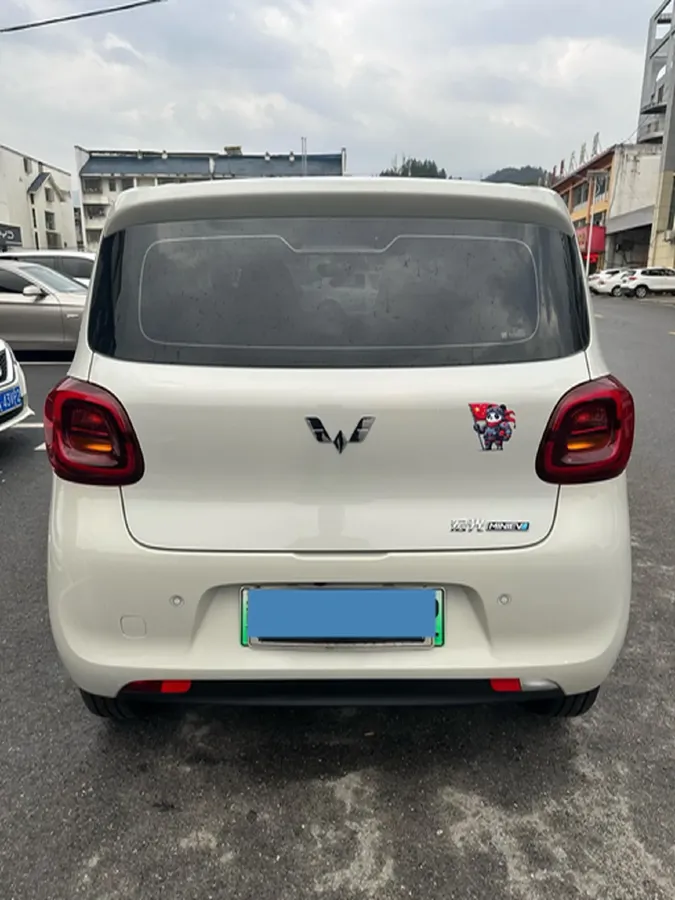 2025 WuLing HongGuang MINI EV BEV 16.2KWH,autocango,china used car exporter,china ev exporter,chinese used car exporter,chinese used ev exporter