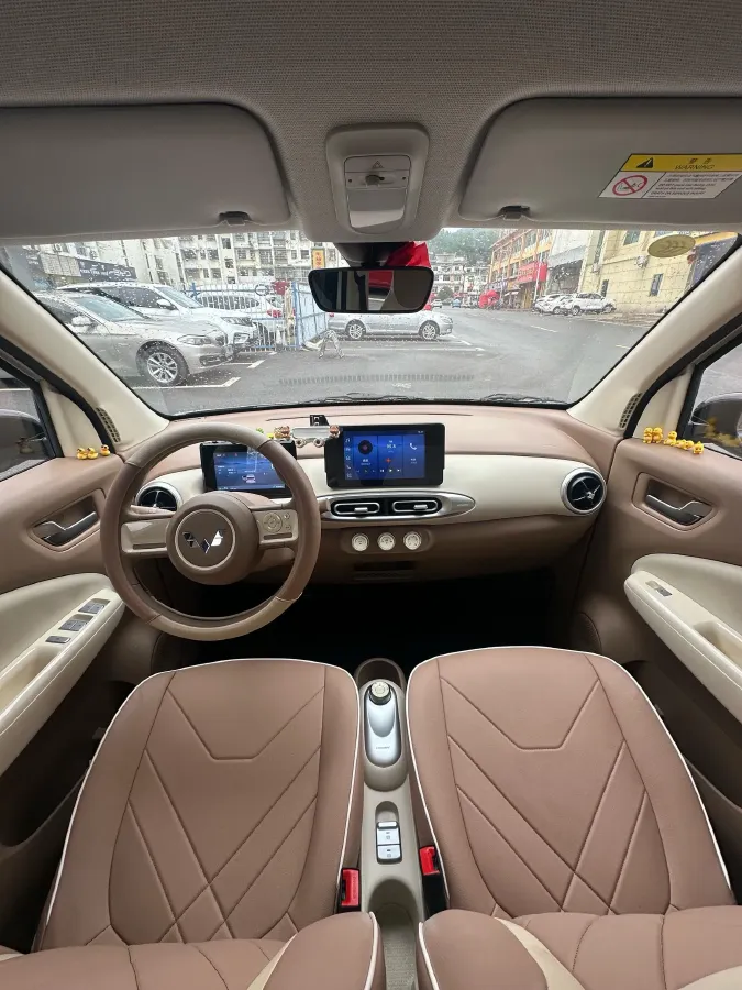 2025 WuLing HongGuang MINI EV BEV 16.2KWH,autocango,china used car exporter,china ev exporter,chinese used car exporter,chinese used ev exporter