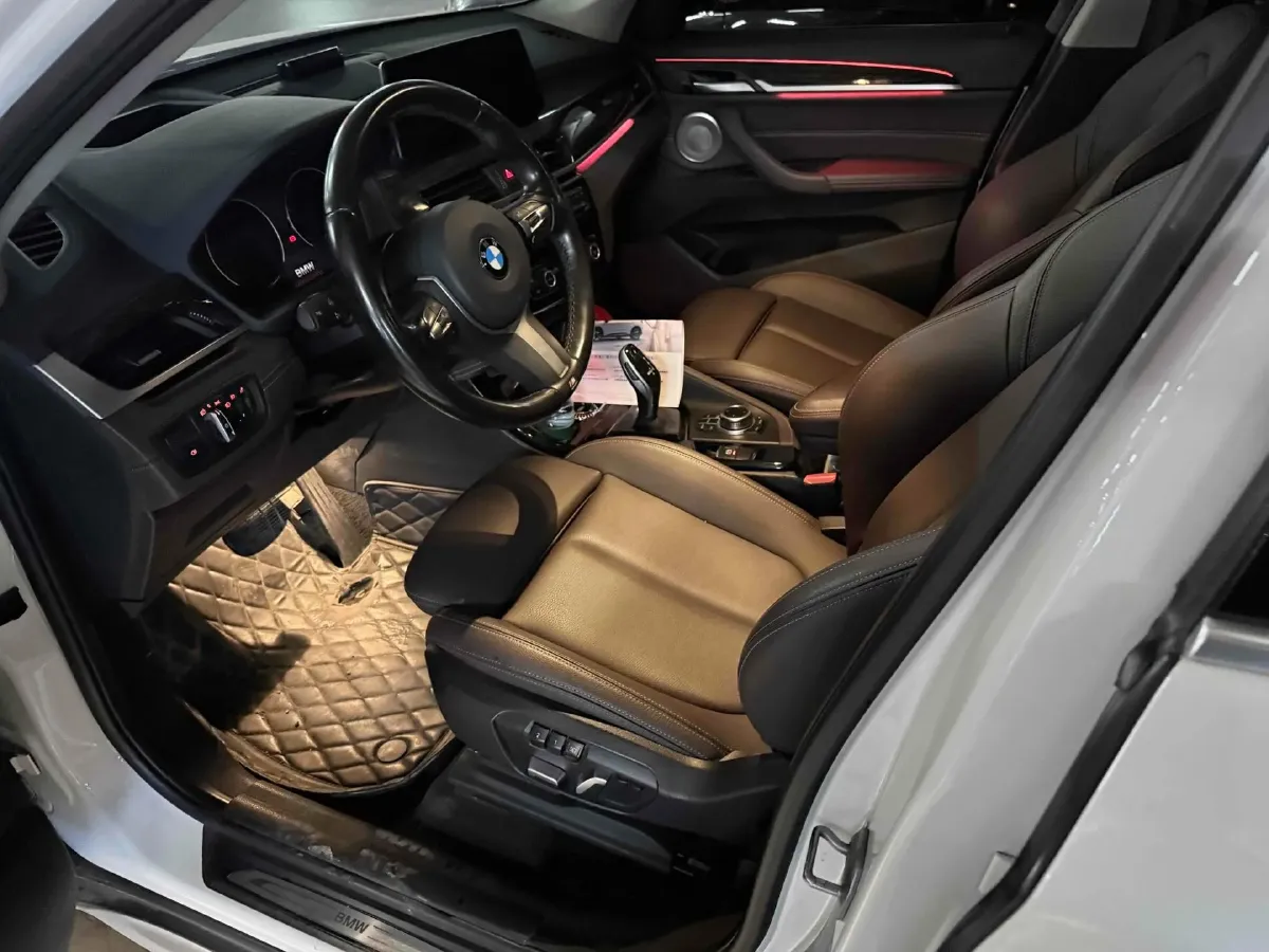 2021 BMW X1 2.0T 192HP L4 8AT,autocango,china used car exporter,china ev exporter,chinese used car exporter,chinese used ev exporter