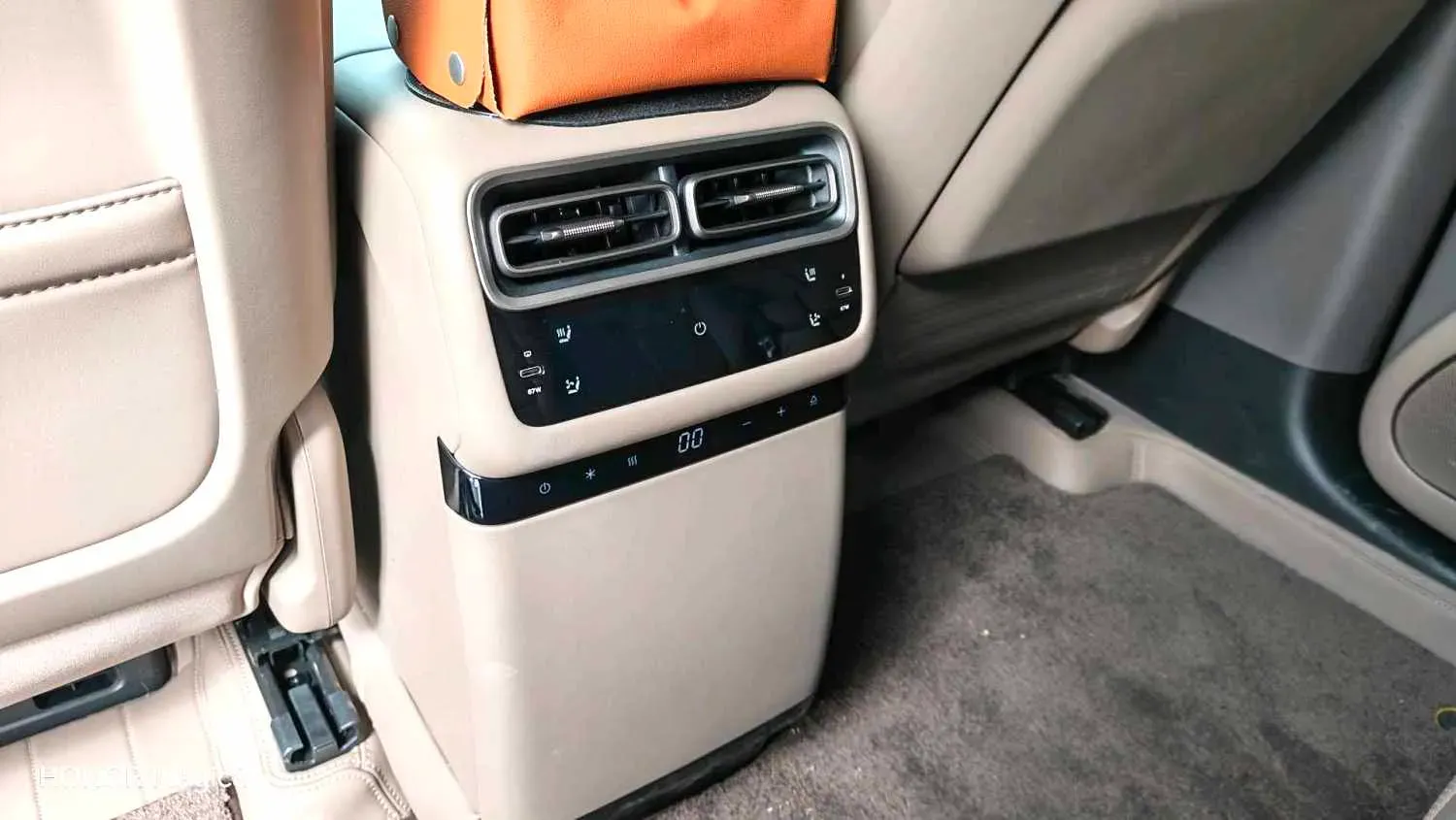 2025 Li i6 BEV,autocango,china used car exporter,china ev exporter,chinese used car exporter,chinese used ev exporter