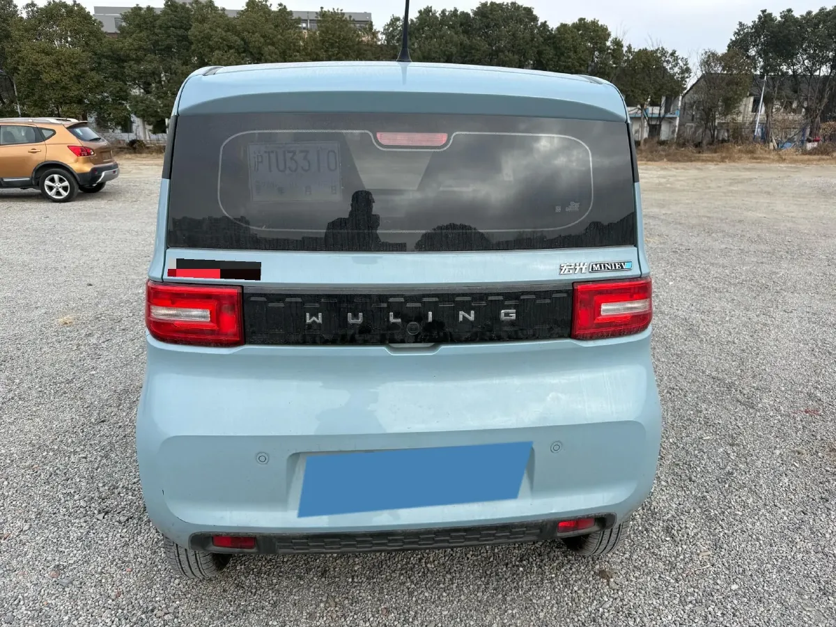 2020 WuLing HongGuang MINI EV BEV 9KWH,autocango,china used car exporter,china ev exporter,chinese used car exporter,chinese used ev exporter