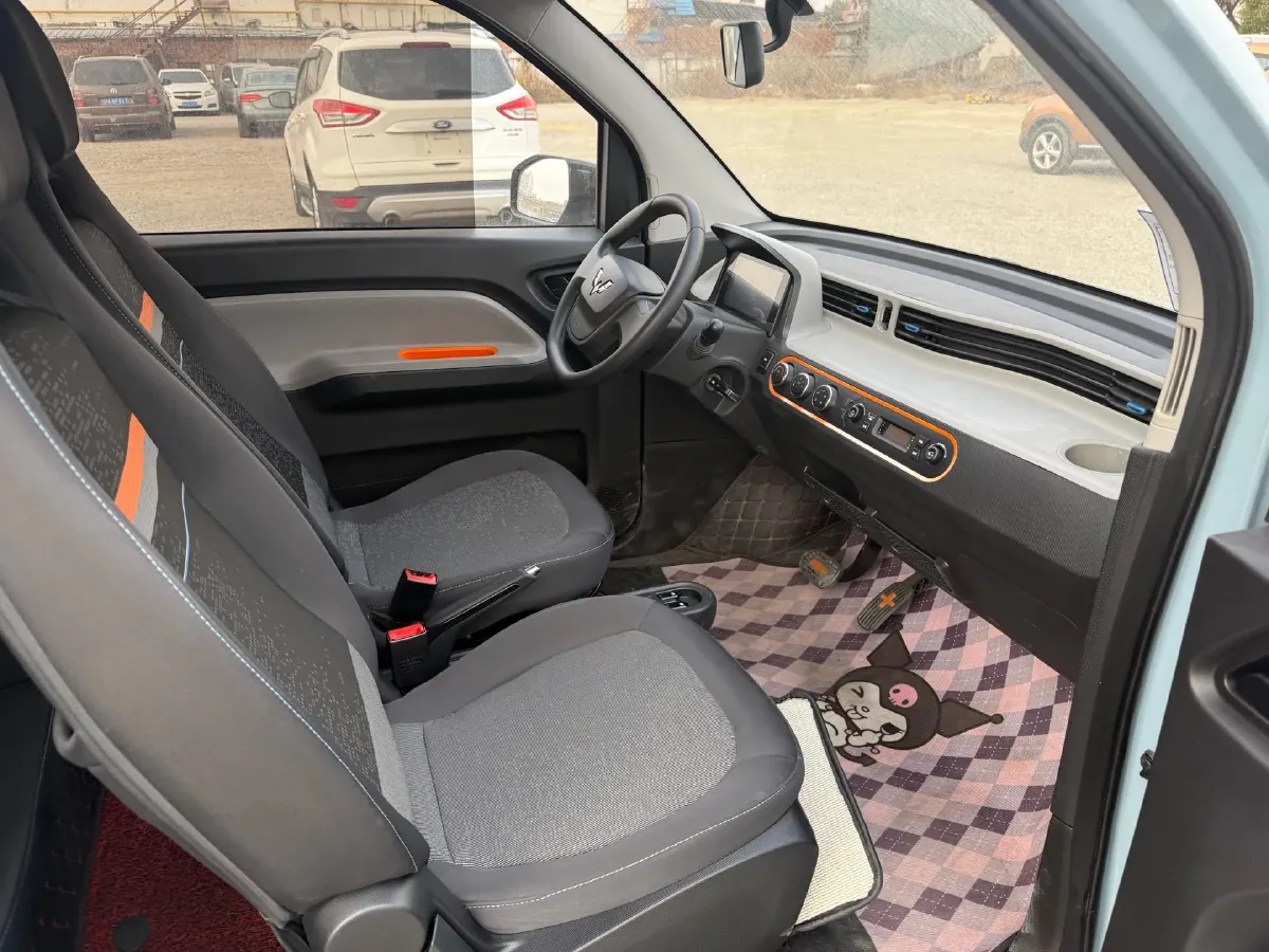 2020 WuLing HongGuang MINI EV BEV 9KWH,autocango,china used car exporter,china ev exporter,chinese used car exporter,chinese used ev exporter