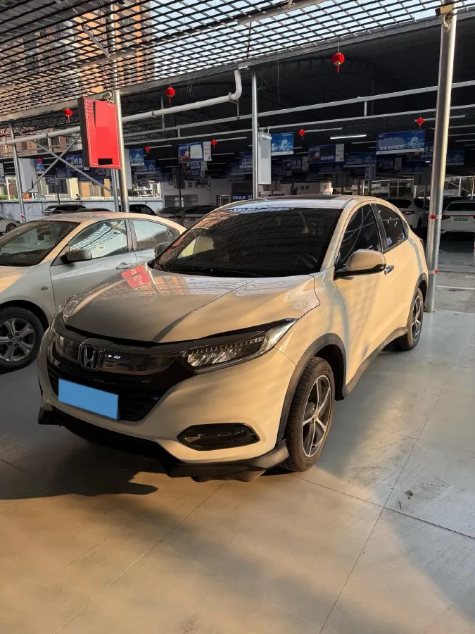 2020 Honda Vezel 1.5L 131HP L4 CVT,autocango,china used car exporter,china ev exporter,chinese used car exporter,chinese used ev exporter