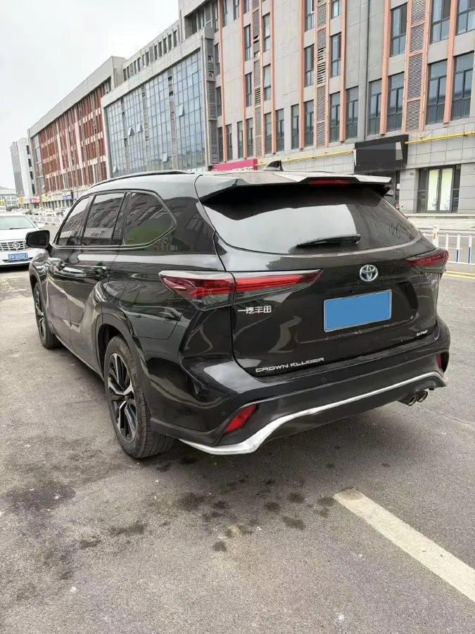 2023 Toyota Crown Kluger 2.5L 189HP L4 E-CVT Hybrid,autocango,china used car exporter,china ev exporter,chinese used car exporter,chinese used ev exporter