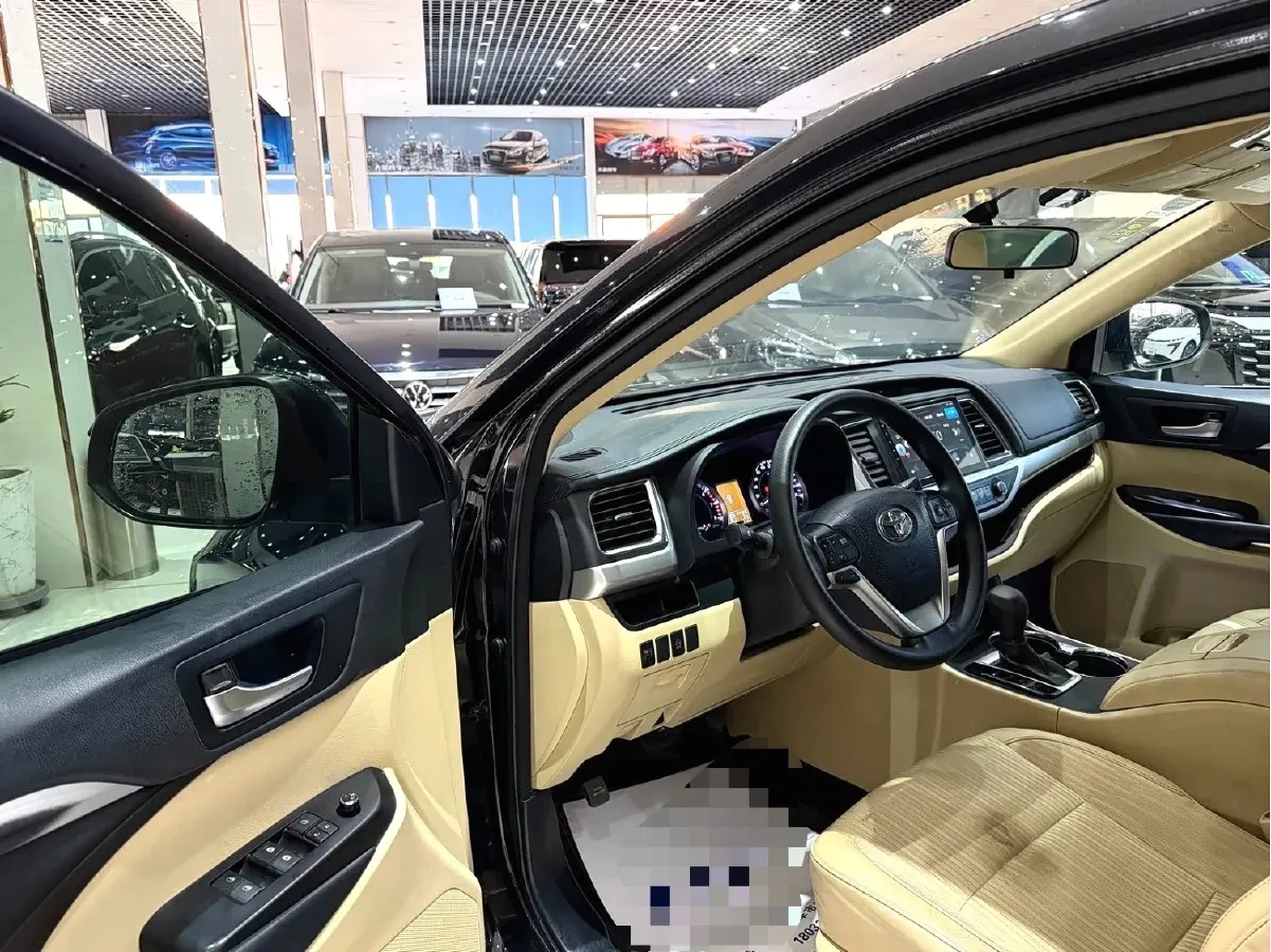 2018 Toyota Highlander 2.0T 220HP L4 6AT,autocango,china used car exporter,china ev exporter,chinese used car exporter,chinese used ev exporter