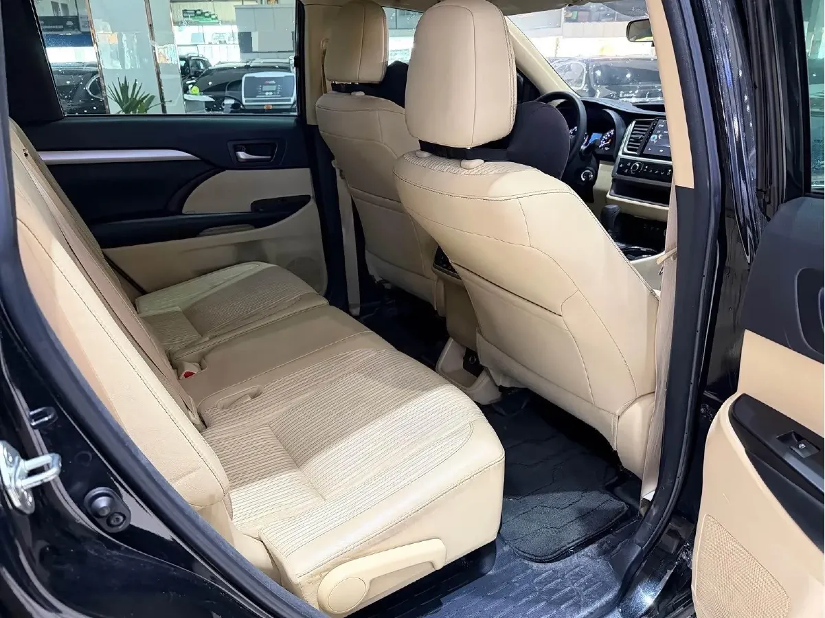 2018 Toyota Highlander 2.0T 220HP L4 6AT,autocango,china used car exporter,china ev exporter,chinese used car exporter,chinese used ev exporter