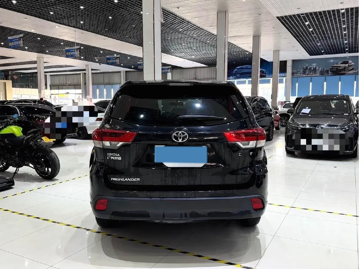 2018 Toyota Highlander 2.0T 220HP L4 6AT,autocango,china used car exporter,china ev exporter,chinese used car exporter,chinese used ev exporter