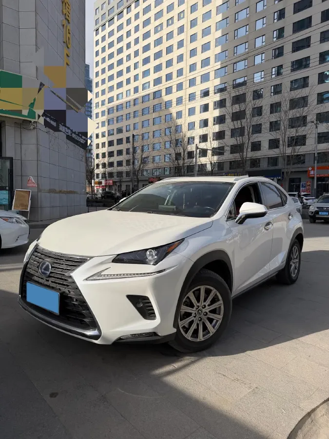2015 Lexus NX 2.5L 155HP L4 E-CVT Hybrid,autocango,china used car exporter,china ev exporter,chinese used car exporter,chinese used ev exporter