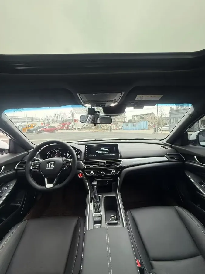 2022 Honda Inspire 1.5T 194HP L4 CVT,autocango,china used car exporter,china ev exporter,chinese used car exporter,chinese used ev exporter