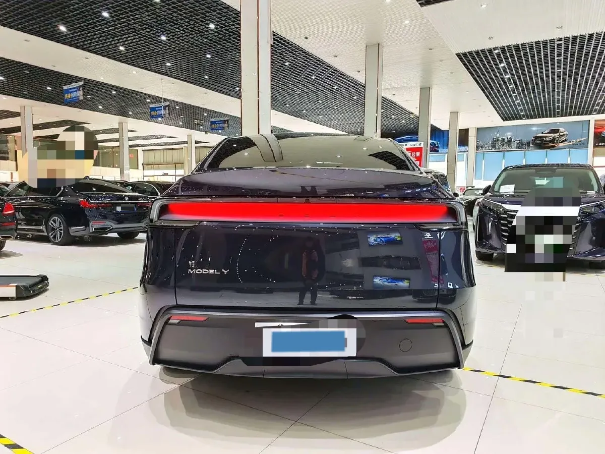 2026 Tesla Model Y BEV,autocango,china used car exporter,china ev exporter,chinese used car exporter,chinese used ev exporter