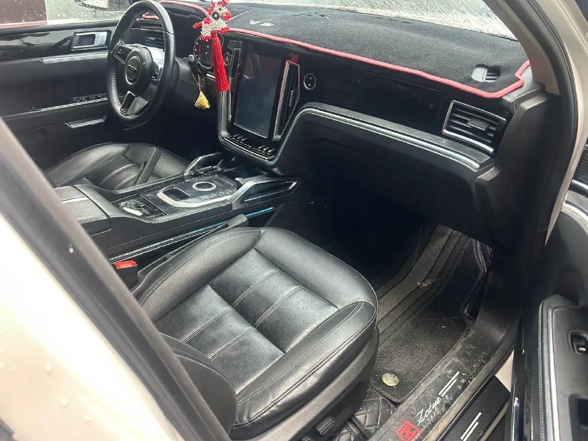 2017 Zotye T700 1.8T 177HP L4 6DCT,autocango,china used car exporter,china ev exporter,chinese used car exporter,chinese used ev exporter