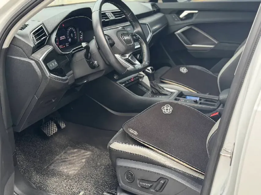 2021 Audi Q3 1.4T 150HP L4 7DCT,autocango,china used car exporter,china ev exporter,chinese used car exporter,chinese used ev exporter