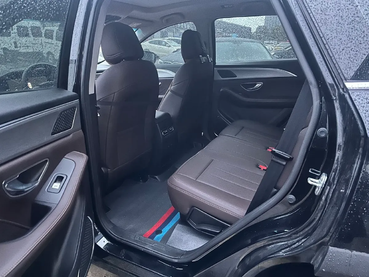 2023 Jetour X90 Plus 1.5T 156HP L4 6MT,autocango,china used car exporter,china ev exporter,chinese used car exporter,chinese used ev exporter