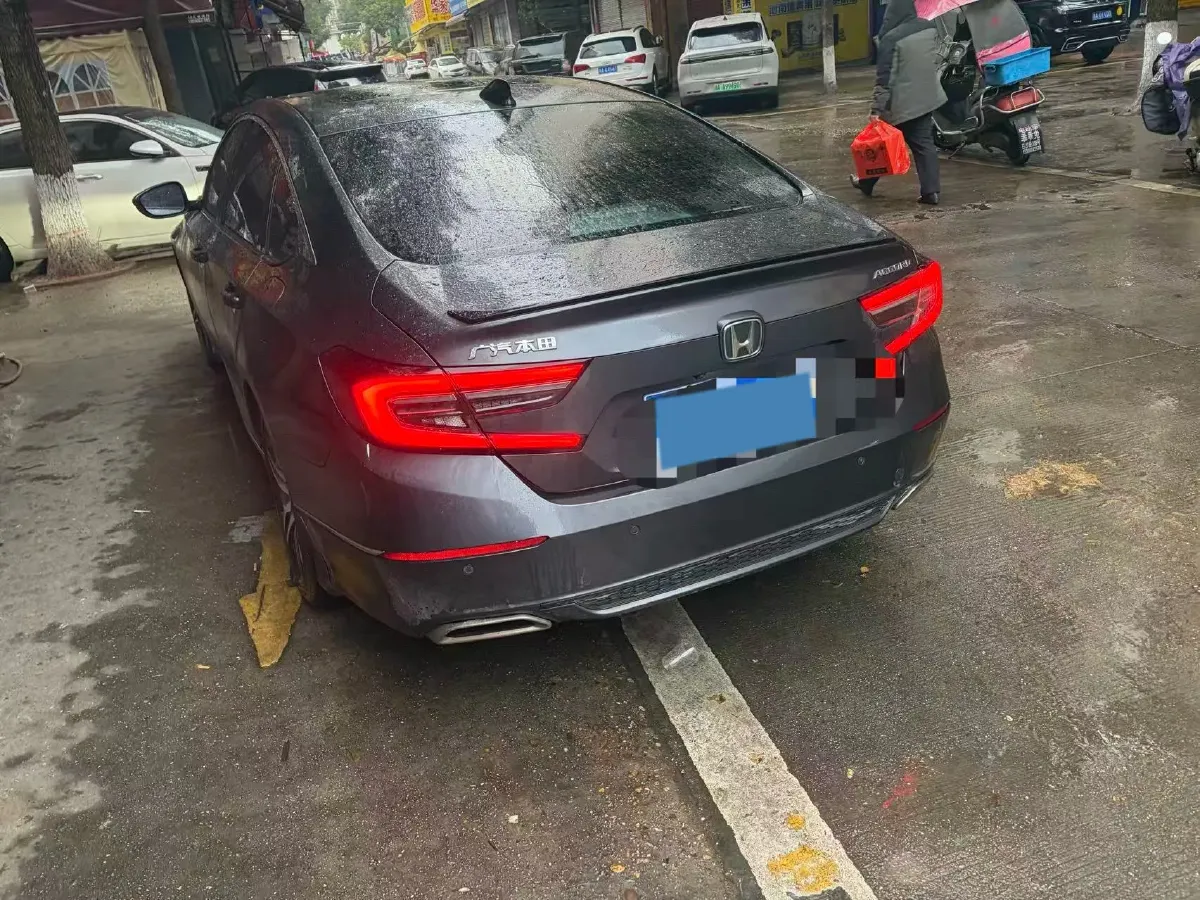 2022 Honda Accord 1.5T 194HP L4 CVT,autocango,china used car exporter,china ev exporter,chinese used car exporter,chinese used ev exporter