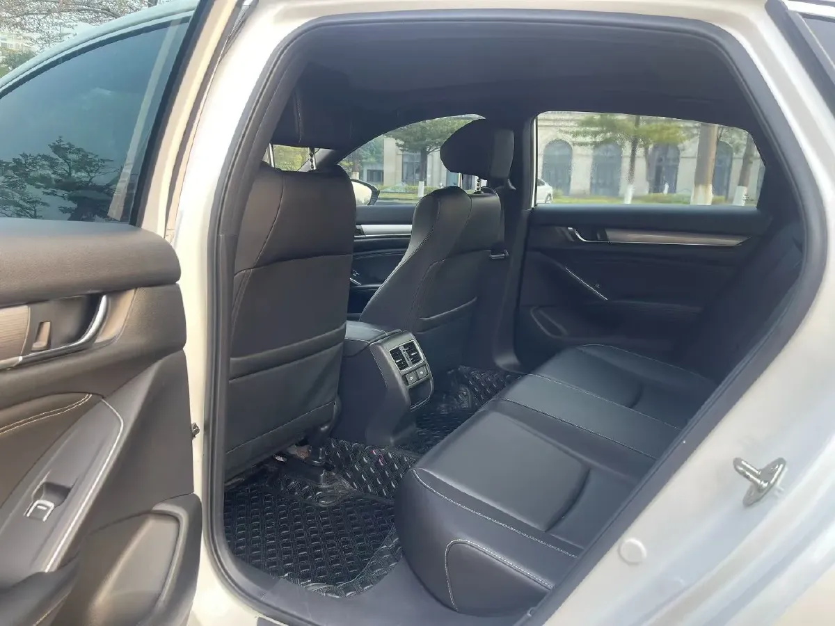 2022 Honda Inspire 1.5T 194HP L4 CVT,autocango,china used car exporter,china ev exporter,chinese used car exporter,chinese used ev exporter