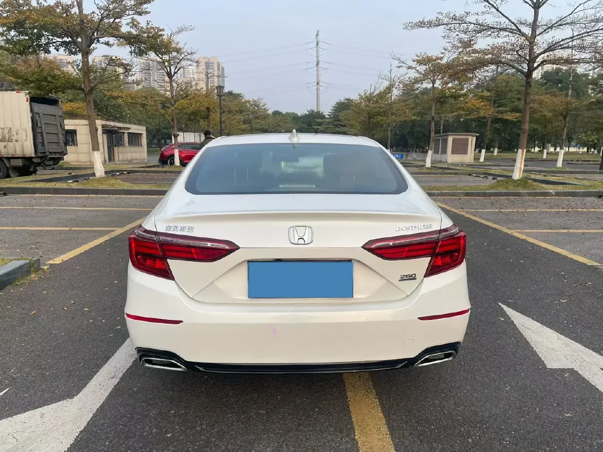 2022 Honda Inspire 1.5T 194HP L4 CVT,autocango,china used car exporter,china ev exporter,chinese used car exporter,chinese used ev exporter