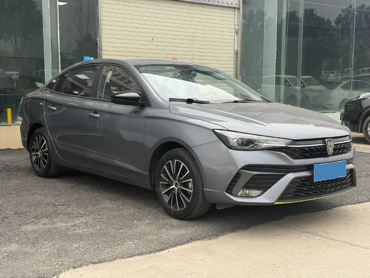 2021 Roewe i5 1.5L 120HP L4 5MT,autocango,china used car exporter,china ev exporter,chinese used car exporter,chinese used ev exporter
