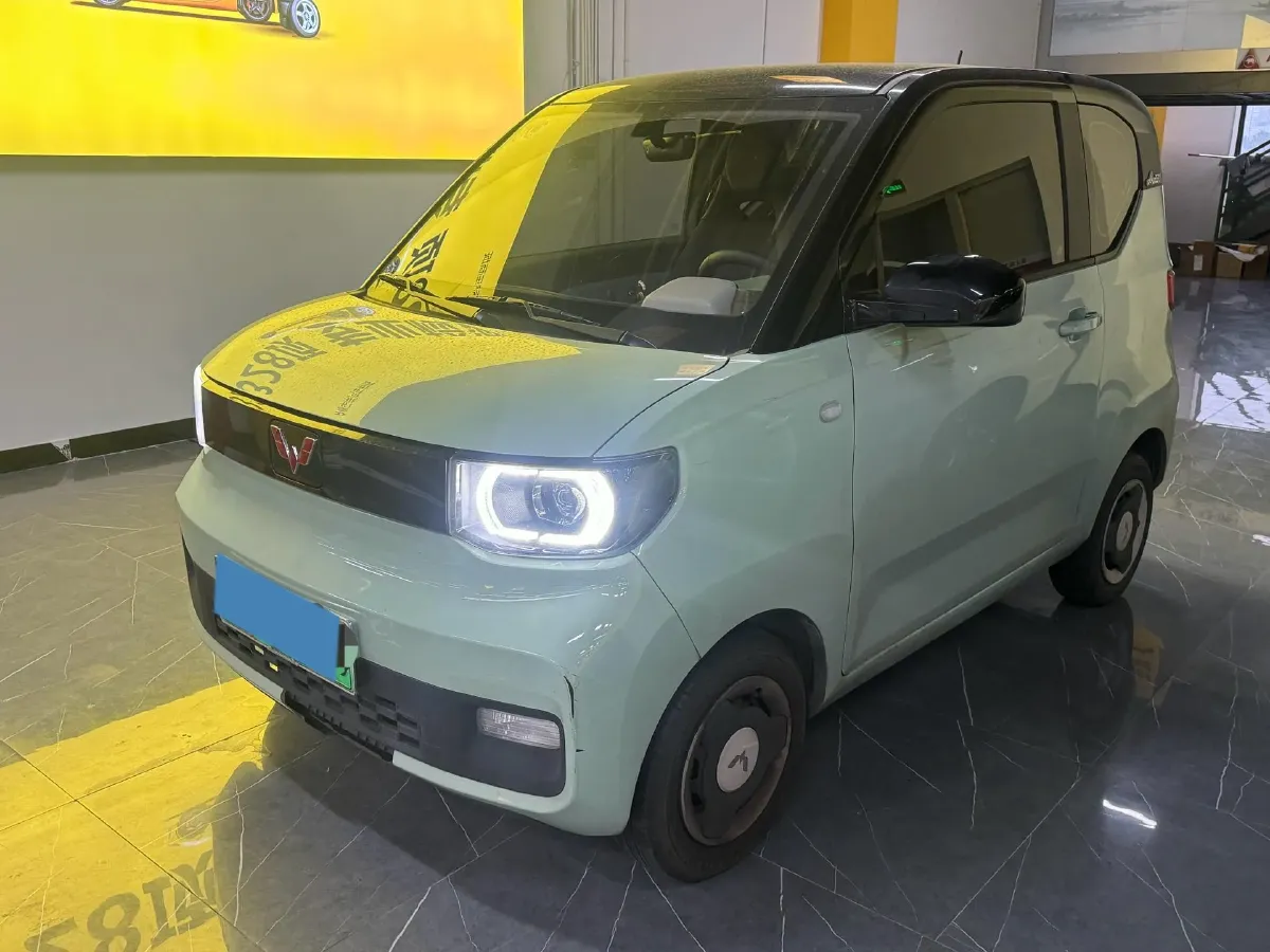2021 WuLing HongGuang MINI EV BEV 13.9KWH,autocango,china used car exporter,china ev exporter,chinese used car exporter,chinese used ev exporter