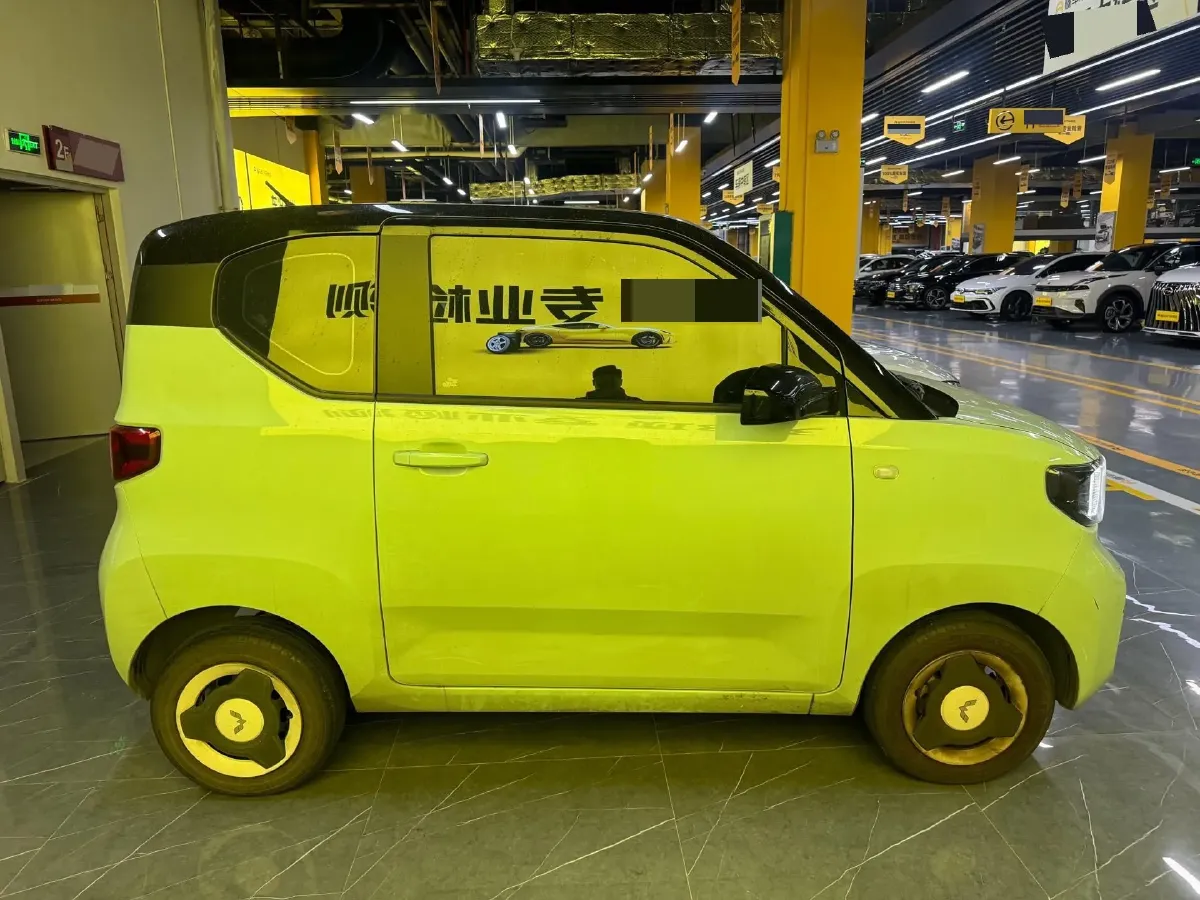 2021 WuLing HongGuang MINI EV BEV 13.9KWH,autocango,china used car exporter,china ev exporter,chinese used car exporter,chinese used ev exporter