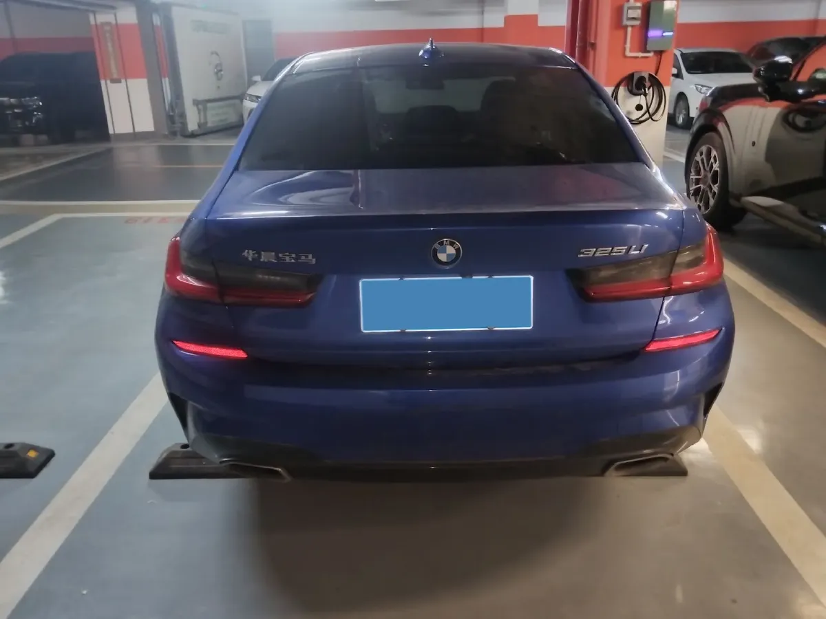 2020 BMW 3 Series 2.0T 184HP L4 8AT,autocango,china used car exporter,china ev exporter,chinese used car exporter,chinese used ev exporter