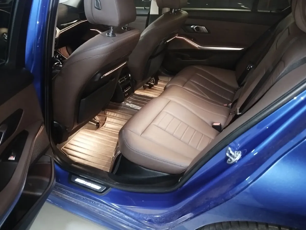 2020 BMW 3 Series 2.0T 184HP L4 8AT,autocango,china used car exporter,china ev exporter,chinese used car exporter,chinese used ev exporter