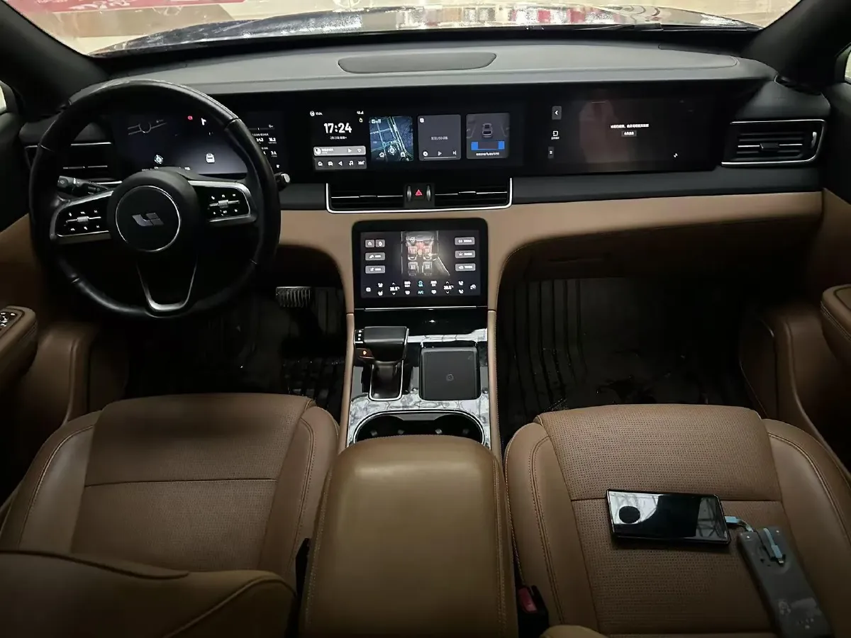 2021 Li ONE Range Extended 131HP REEV 40.5KWH,autocango,china used car exporter,china ev exporter,chinese used car exporter,chinese used ev exporter