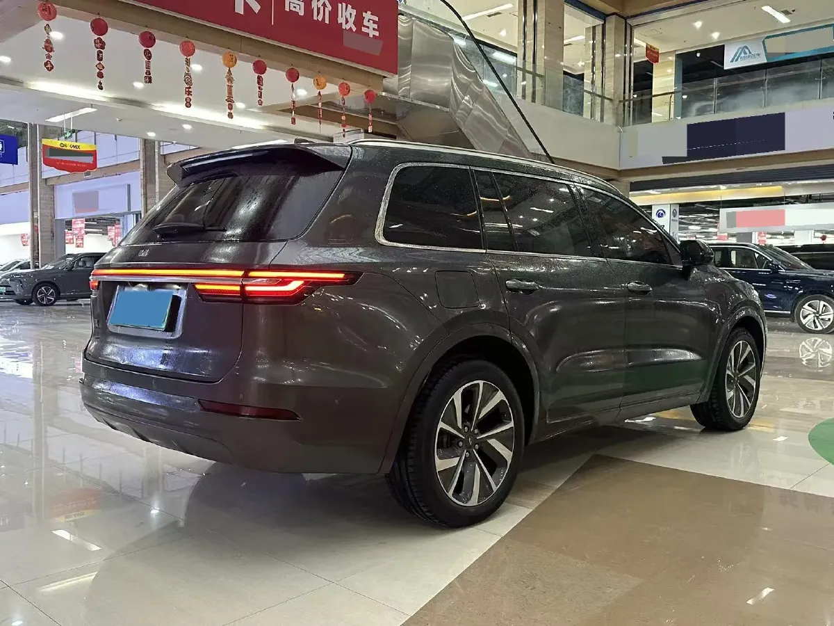 2021 Li ONE Range Extended 131HP REEV 40.5KWH,autocango,china used car exporter,china ev exporter,chinese used car exporter,chinese used ev exporter