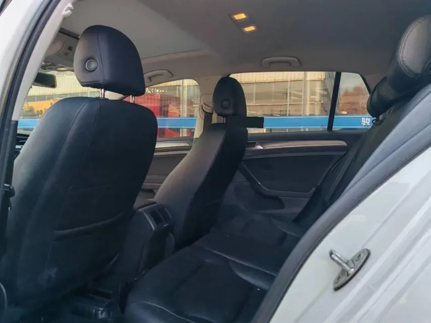 2017 Volkswagen Golf 1.4T 131HP L4 7DCT,autocango,china used car exporter,china ev exporter,chinese used car exporter,chinese used ev exporter