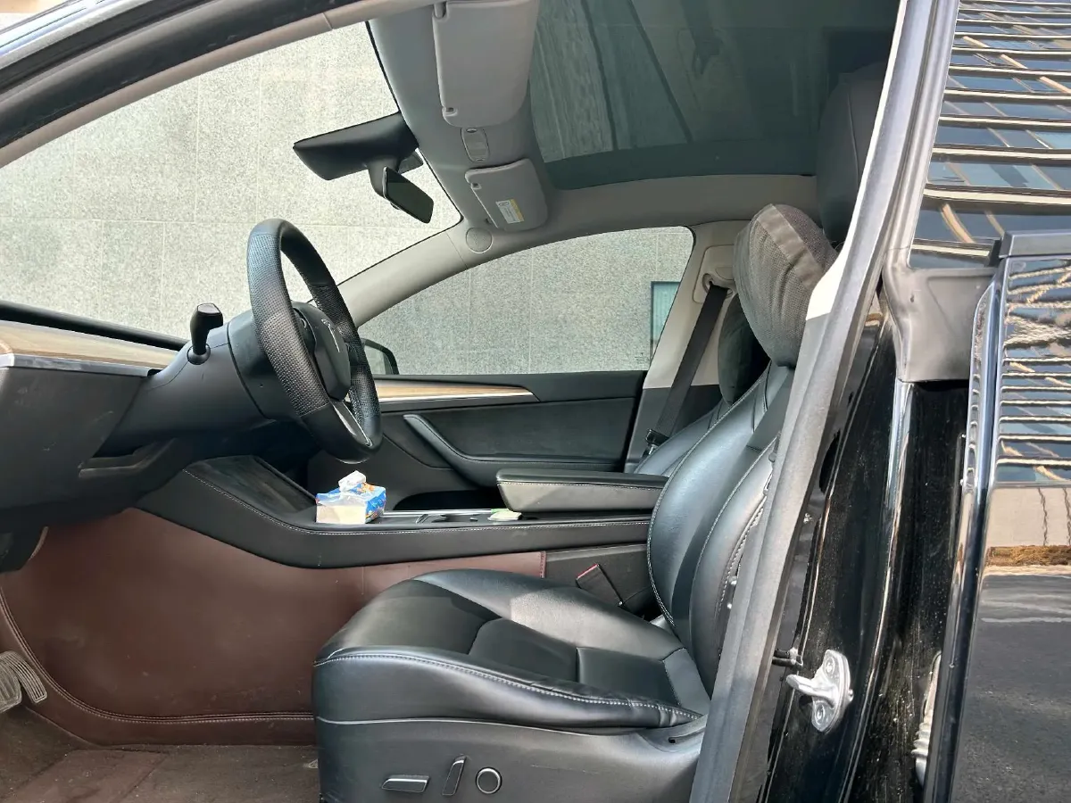 2021 Tesla Model Y BEV 60KWH,autocango,china used car exporter,china ev exporter,chinese used car exporter,chinese used ev exporter