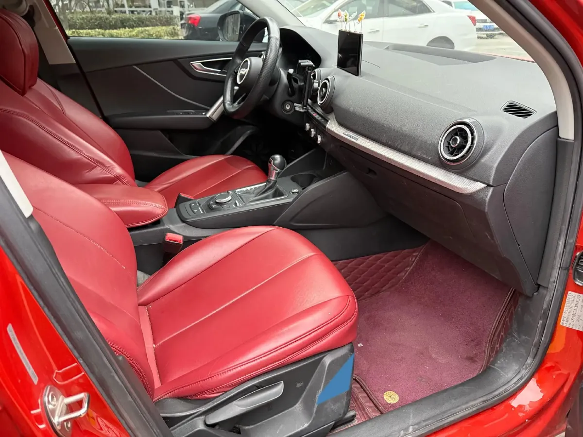 2021 Audi Q2L 1.4T 150HP L4 7DCT,autocango,china used car exporter,china ev exporter,chinese used car exporter,chinese used ev exporter