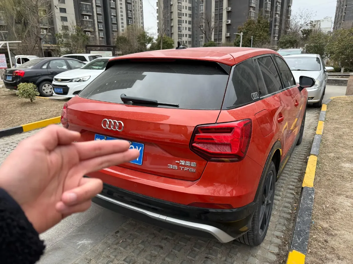 2021 Audi Q2L 1.4T 150HP L4 7DCT,autocango,china used car exporter,china ev exporter,chinese used car exporter,chinese used ev exporter