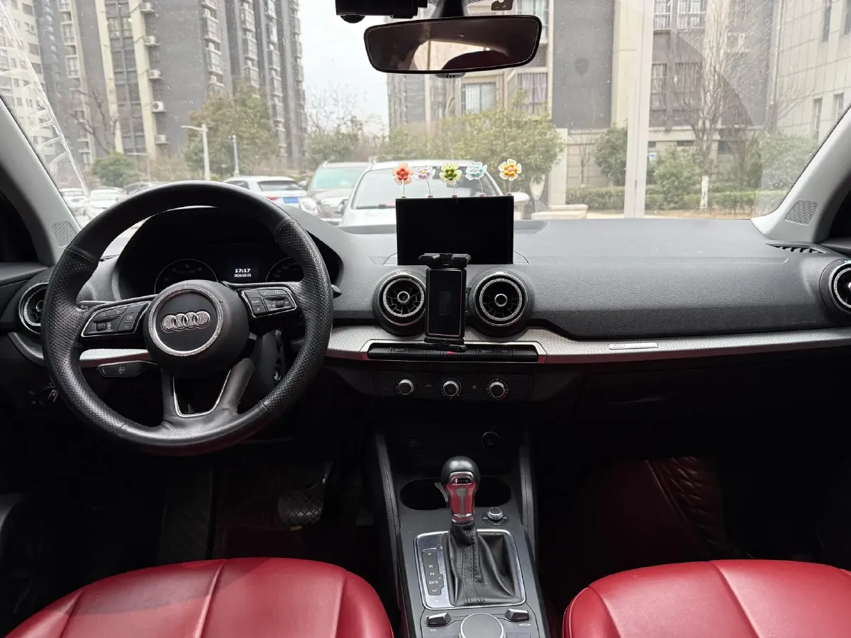 2021 Audi Q2L 1.4T 150HP L4 7DCT,autocango,china used car exporter,china ev exporter,chinese used car exporter,chinese used ev exporter