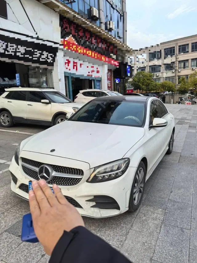 2021 Mercedes-Benz C Class 1.5T 156HP L4 9AT,autocango,china used car exporter,china ev exporter,chinese used car exporter,chinese used ev exporter