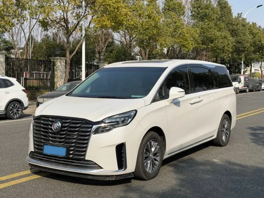 2023 Buick GL8 2.0T 237HP L4 9AT,autocango,china used car exporter,china ev exporter,chinese used car exporter,chinese used ev exporter