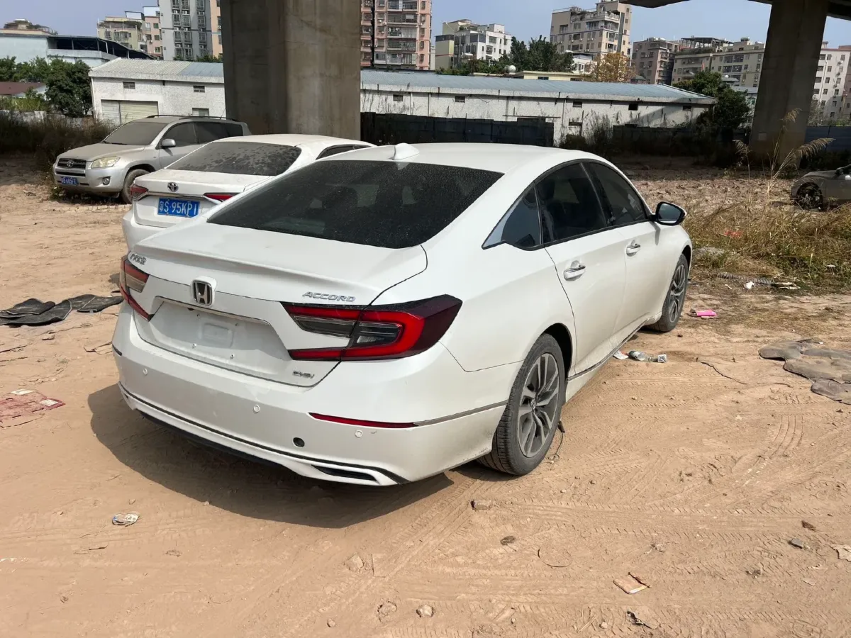 2022 Honda Accord 2.0L 146HP L4 E-CVT Hybrid,autocango,china used car exporter,china ev exporter,chinese used car exporter,chinese used ev exporter