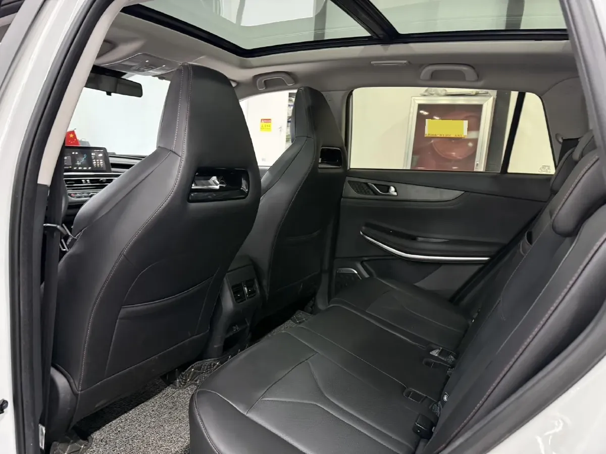 2024 ChangAn CS75 1.5T 188HP L4 7DCT,autocango,china used car exporter,china ev exporter,chinese used car exporter,chinese used ev exporter