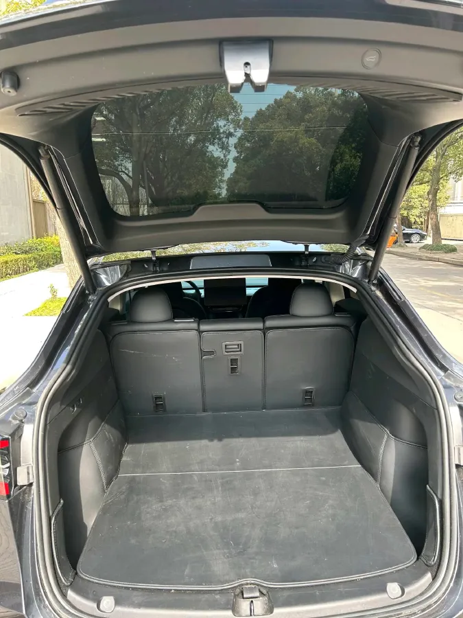 2024 Iveco OuSheng BEV 77.28KWH,autocango,china used car exporter,china ev exporter,chinese used car exporter,chinese used ev exporter