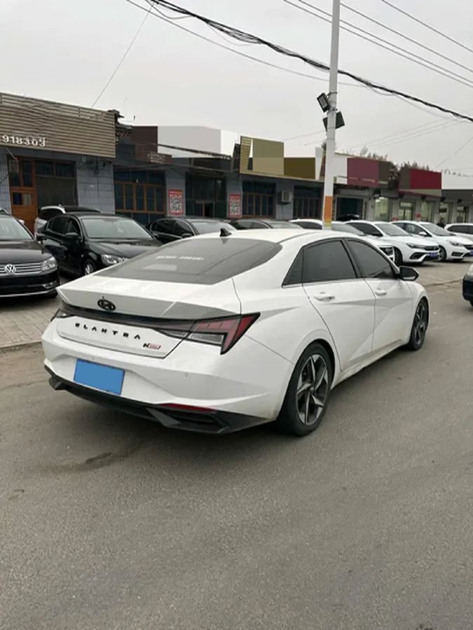 2022 Hyundai Elantra 1.5L 115HP L4 CVT,autocango,china used car exporter,china ev exporter,chinese used car exporter,chinese used ev exporter