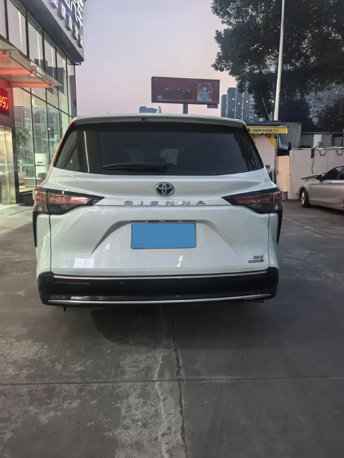 2021 Toyota Sienna 2.5L 192HP L4 E-CVT Hybrid,autocango,china used car exporter,china ev exporter,chinese used car exporter,chinese used ev exporter