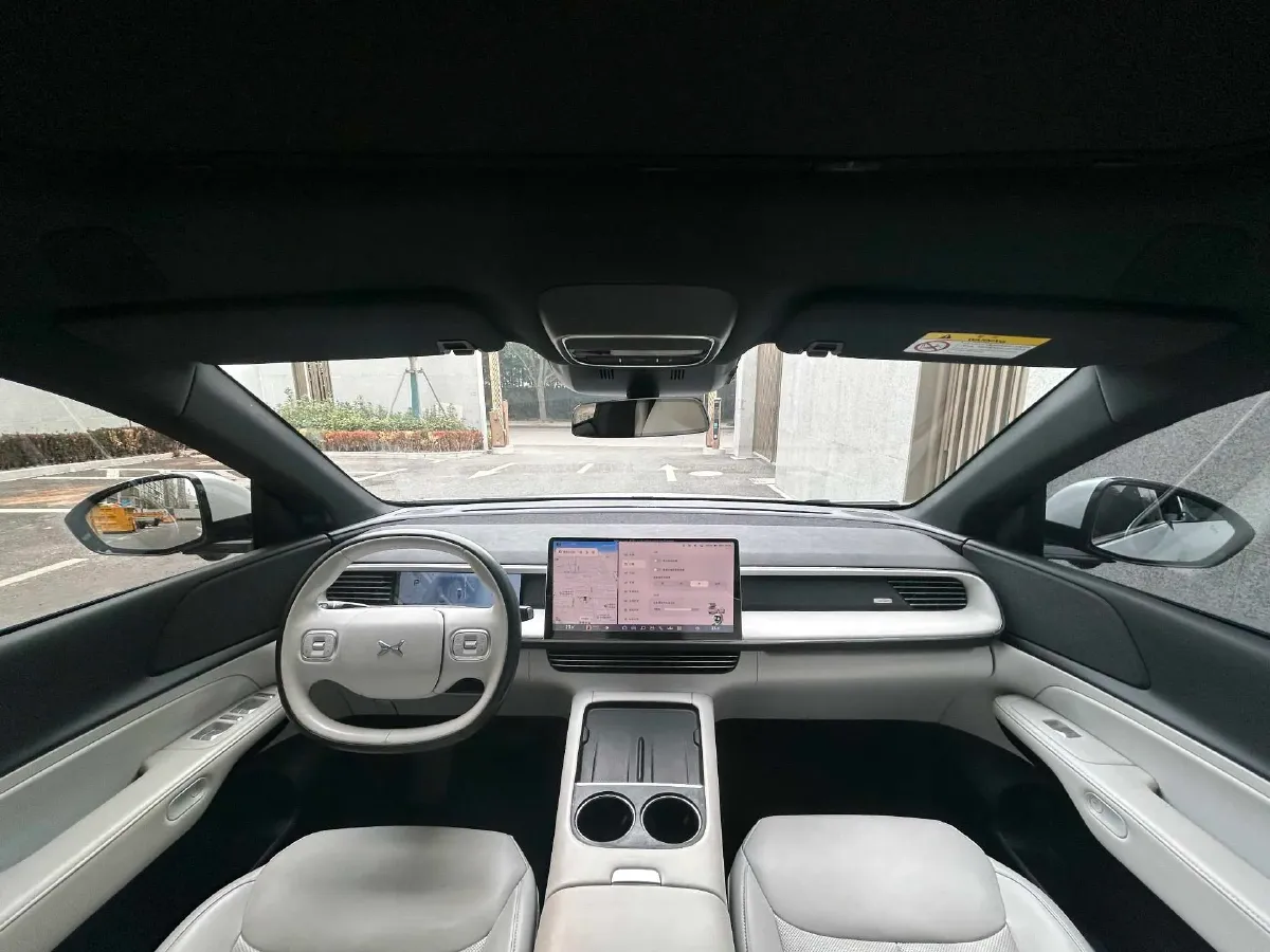 2023 Xpeng G6 BEV 66KWH,autocango,china used car exporter,china ev exporter,chinese used car exporter,chinese used ev exporter