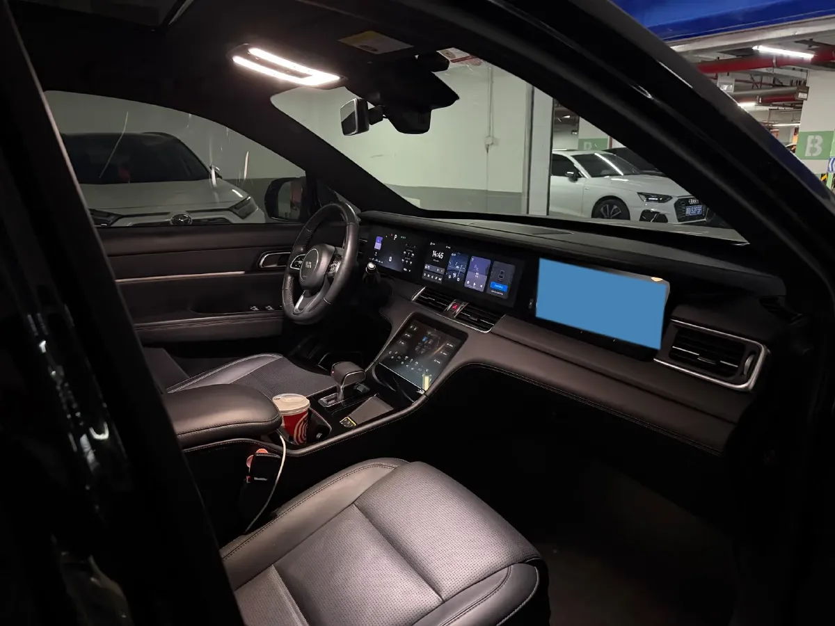 2021 Li ONE Range Extended 131HP REEV 40.5KWH,autocango,china used car exporter,china ev exporter,chinese used car exporter,chinese used ev exporter