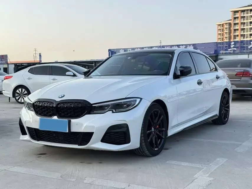 2021 BMW 3 Series 2.0T 156HP L4 8AT,autocango,china used car exporter,china ev exporter,chinese used car exporter,chinese used ev exporter