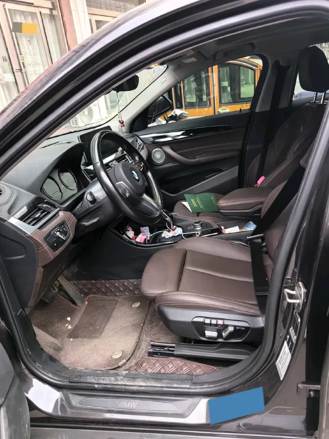 2022 BMW X2 2.0T 192HP L4 7DCT,autocango,china used car exporter,china ev exporter,chinese used car exporter,chinese used ev exporter