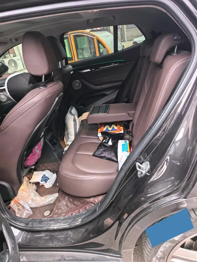 2022 BMW X2 2.0T 192HP L4 7DCT,autocango,china used car exporter,china ev exporter,chinese used car exporter,chinese used ev exporter