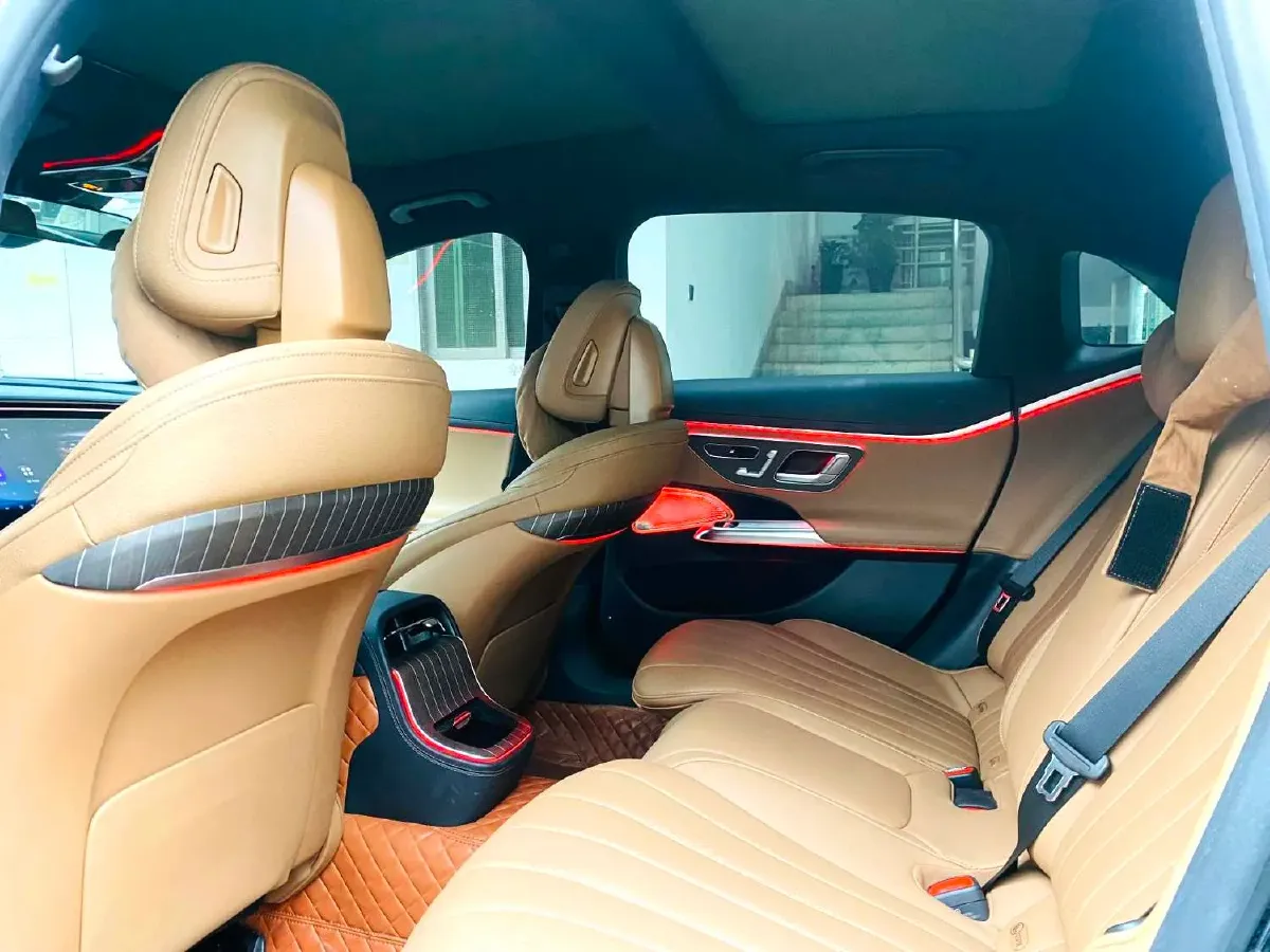 2024 Mercedes-Benz E Class 2.0T 258HP L4 9AT,autocango,china used car exporter,china ev exporter,chinese used car exporter,chinese used ev exporter