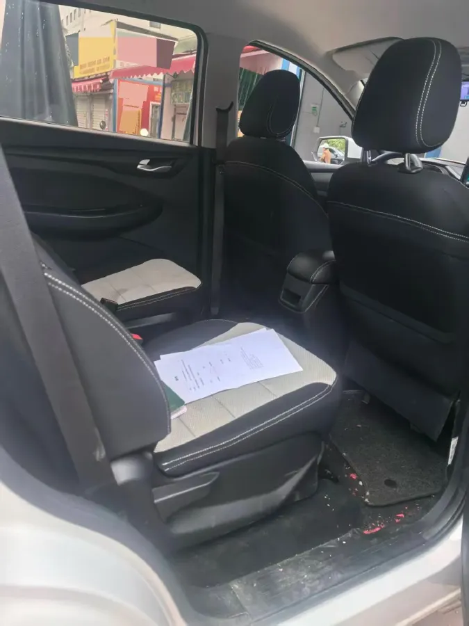 2020 WuLing HongGuang Plus 1.5L 99HP L4 6MT,autocango,china used car exporter,china ev exporter,chinese used car exporter,chinese used ev exporter